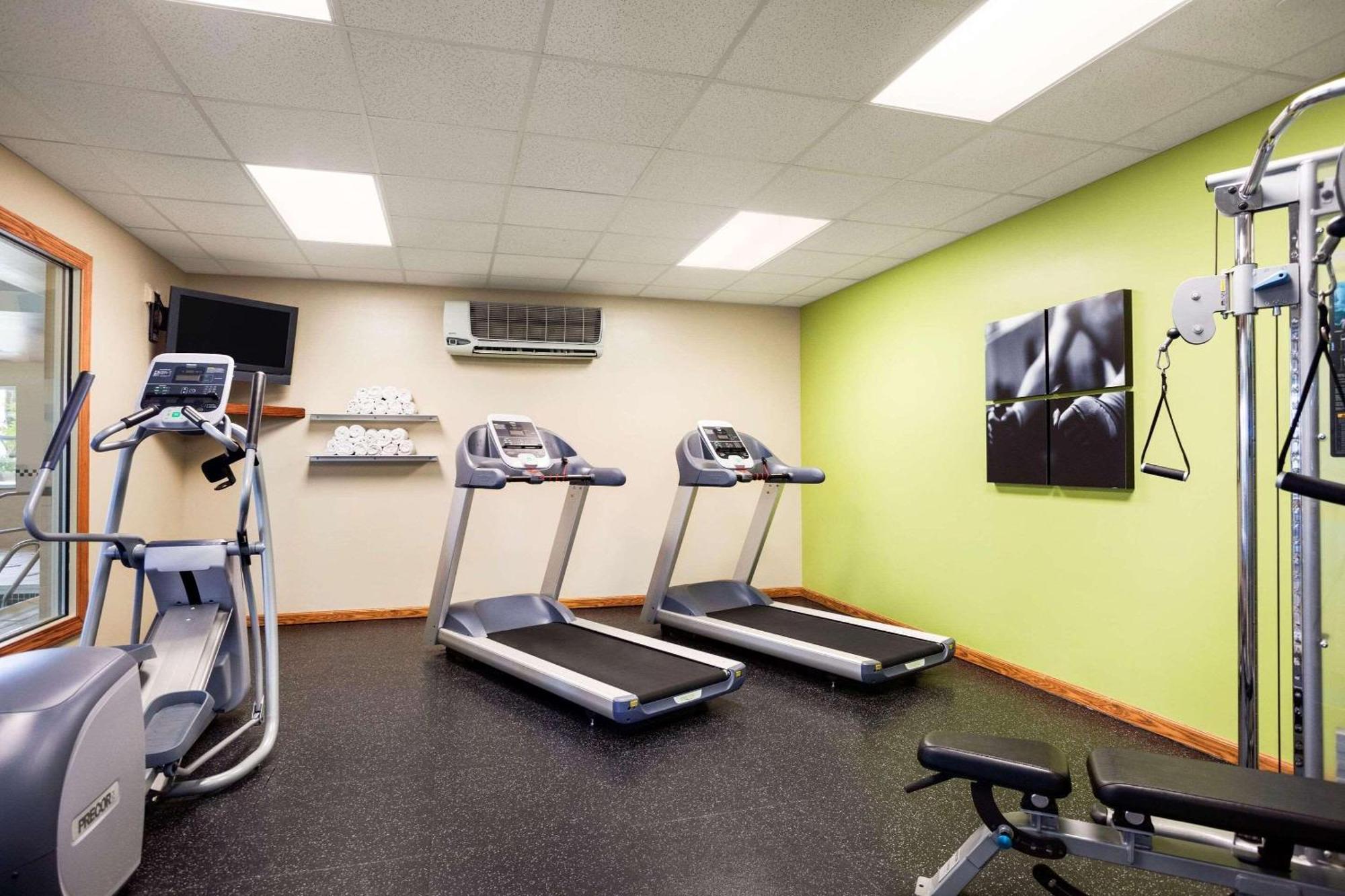 Country Inn & Suites By Radisson, Ithaca, Ny Εξωτερικό φωτογραφία